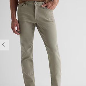 Express Jeans - Light green 34 X 32 NWT